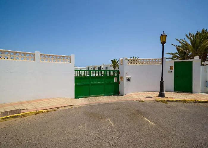 Armonia Pool View & Wi-fi By Irent Fuerteventura